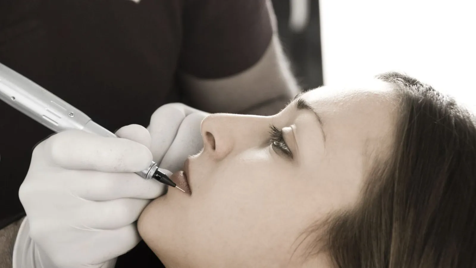 Permanent Make-up Lippen